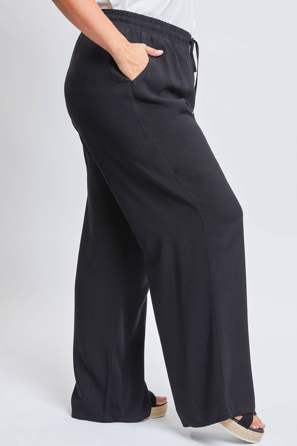 Drawstring Wide Straight Pant : Black | Plus Size