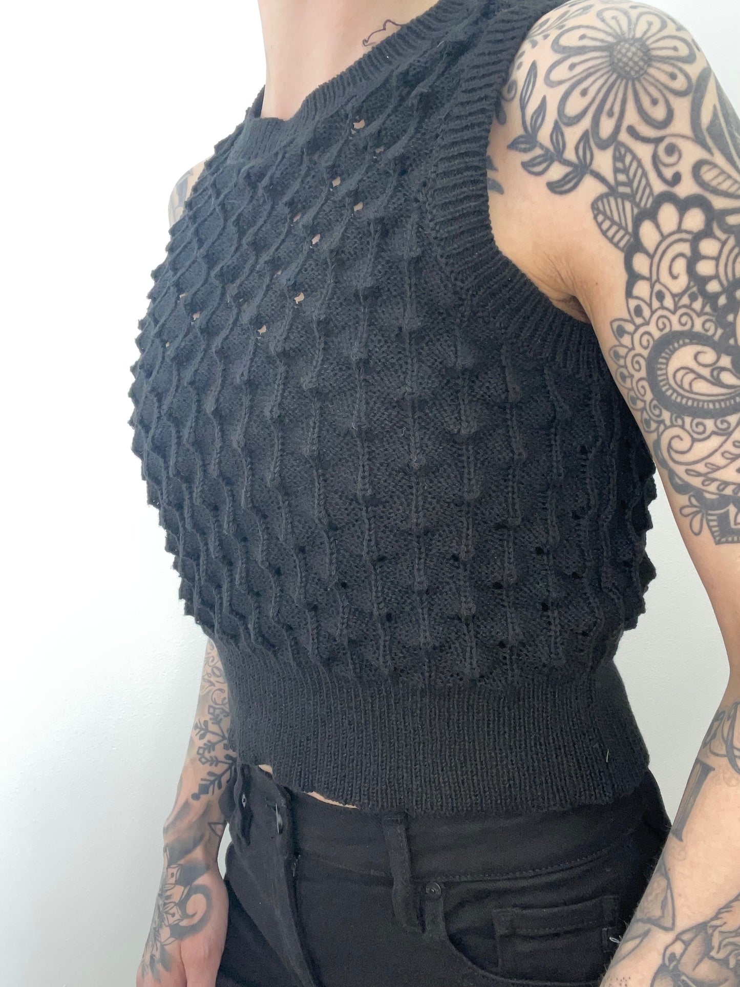 Textured Knit Cropped Top
