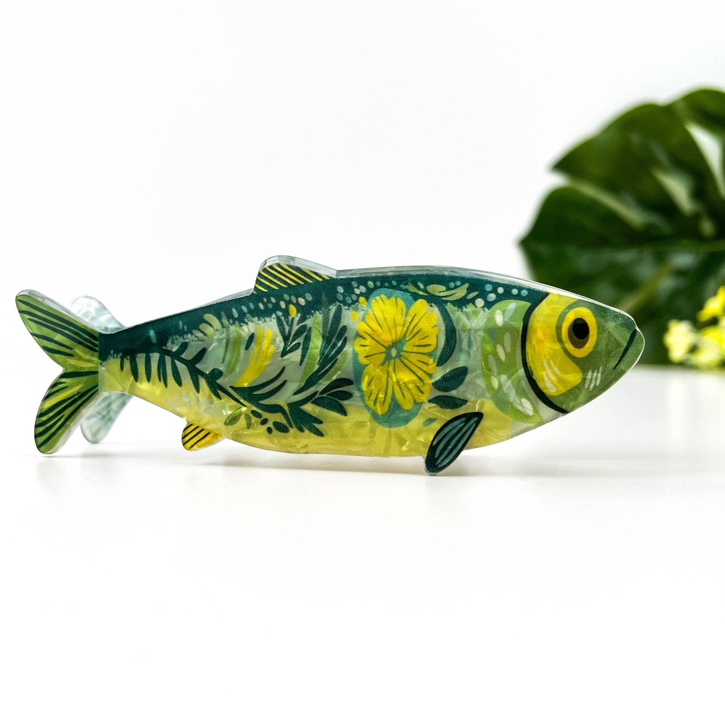 Green Sardine Hair Claw Clip with Seaweed Detail