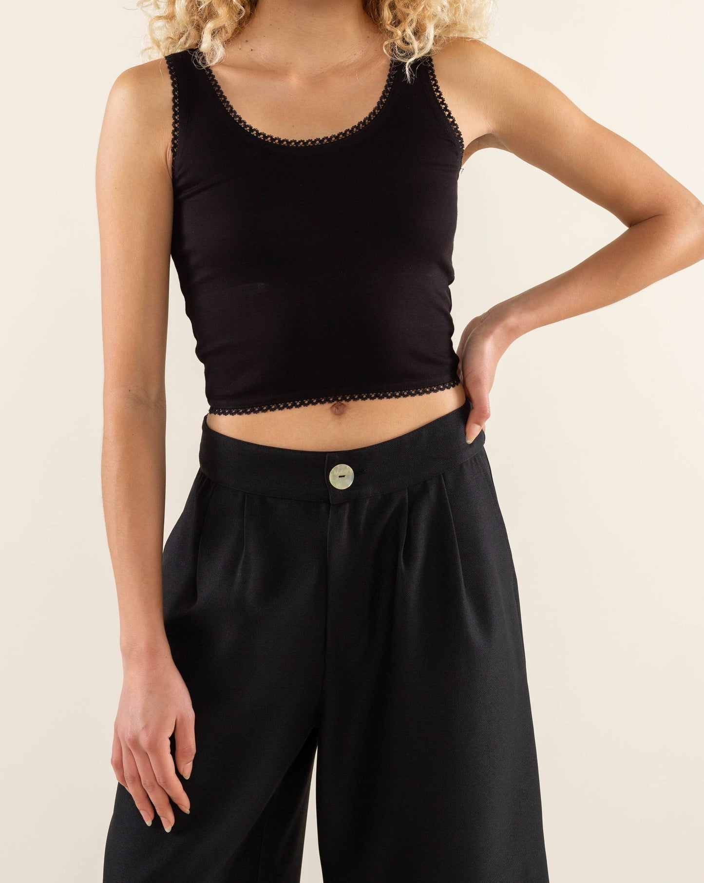 Scallop Trim Crop Tank Top : Black | Plus Size